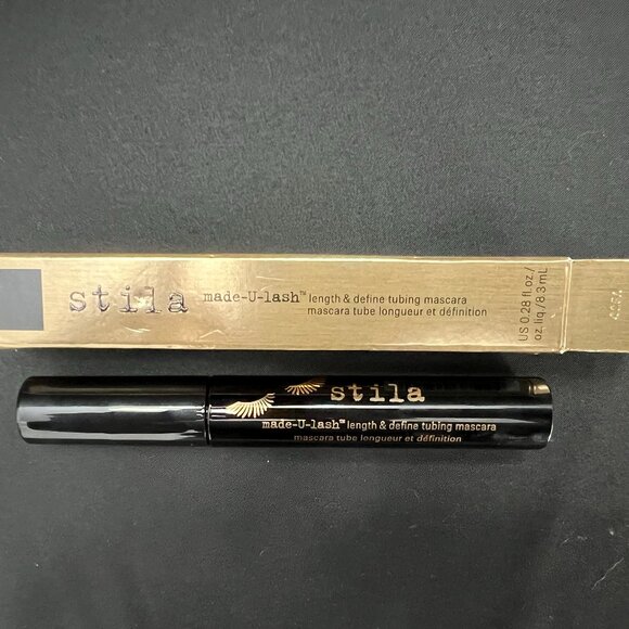 Stila - Made-U-Lash™ Length & Define Tubing Mascara - Picture 1 of 3